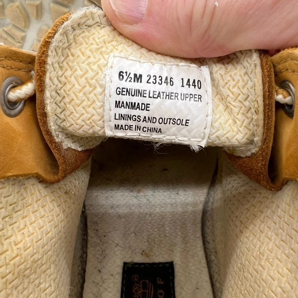 TIMBERLAND BOYS TAN WATERPROOF BOOTS SIZE 6.5